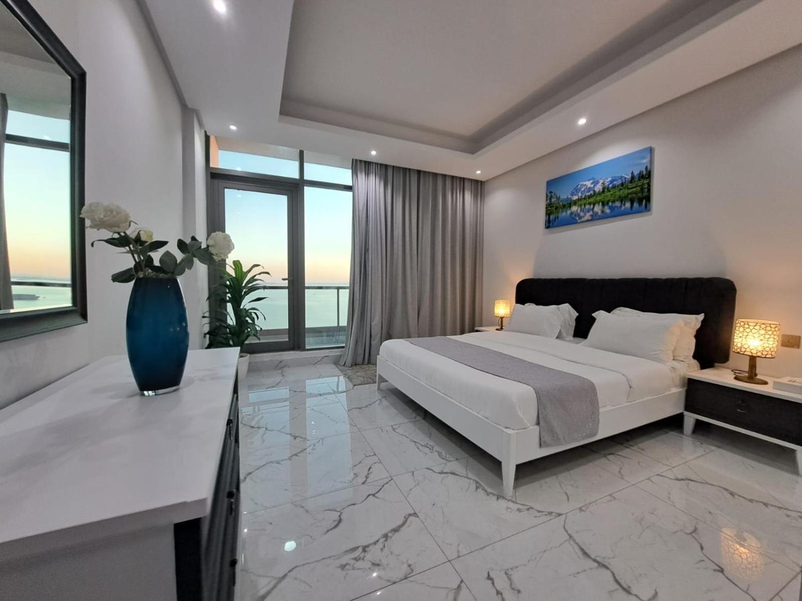 Апартаменты Al Safwa One Al Hidd Экстерьер фото